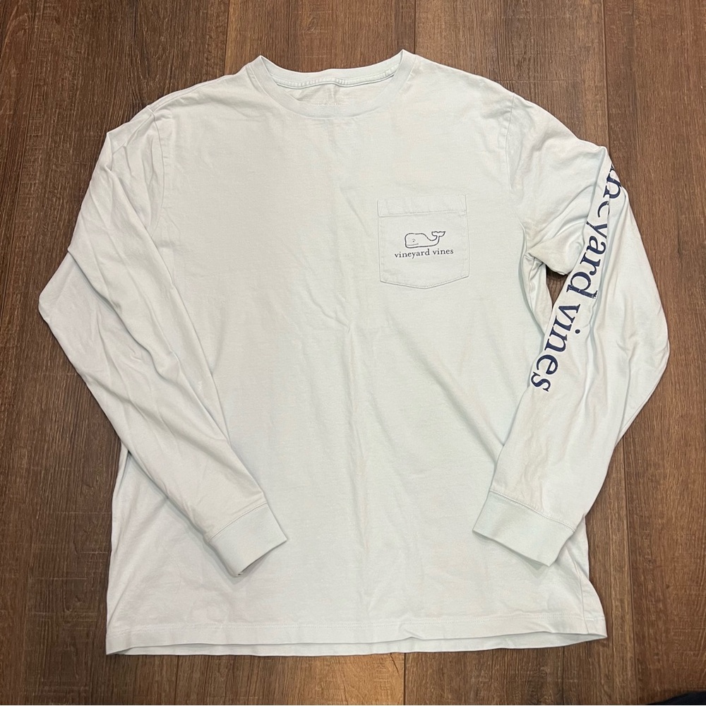 Vineyard vines long sleeve tee